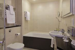 Cambridge Belfry Hotel & Spa