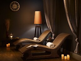 Cambridge Belfry Hotel & Spa