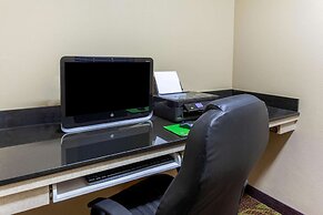 La Quinta Inn & Suites by Wyndham Seguin