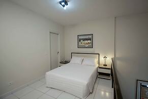 Bristol Metropolitan Flat