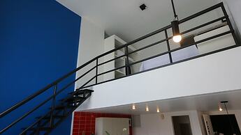 Bristol Metropolitan Flat