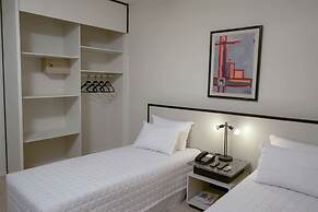 Bristol Metropolitan Flat