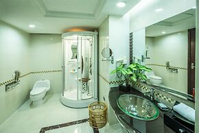 Guangzhou Phoenix City Hotel