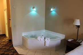 Holiday Inn Express & Suites Thomasville by IHG