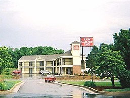 Red Carpet Inn Chambersburg