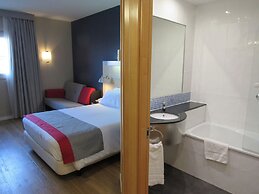 Holiday Inn Express Valencia - Bonaire by IHG