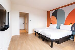 B&B HOTEL Mons Gare