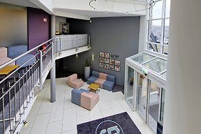 Garner Hotel Oberhausen by IHG