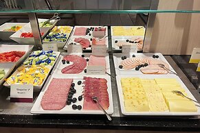 Garner Hotel Oberhausen by IHG