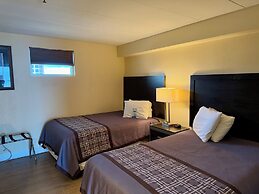 Travelodge by Wyndham Suites Virginia Beach Oceanfront