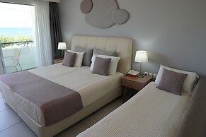 Faedra Beach Hotel
