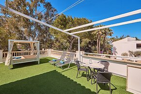 Universal Aparthotel Elisa