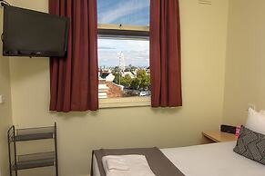 Miami Hotel Melbourne