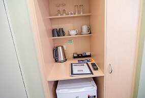 Miami Hotel Melbourne