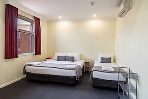 Miami Hotel Melbourne