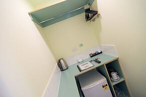 Miami Hotel Melbourne