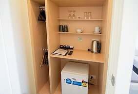 Miami Hotel Melbourne