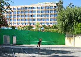 Navarria Hotel