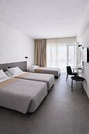 Navarria Hotel