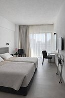 Navarria Hotel