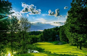 The Lakeview Hotel, Shanty Creek Resort