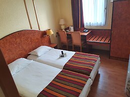 Logis Cottage Hotel Calais