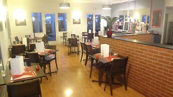 Logis Cottage Hotel Calais
