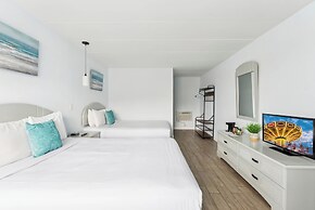 Daytona Inn And Suites