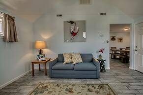 Daytona Inn And Suites
