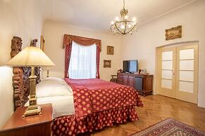 Hotel U Zlatého Stromu Prague by BHG