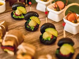 Mövenpick Resort Aswan