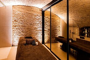 Hostellerie Cèdre & Spa • Beaune