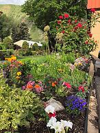 Glenwood Springs Cedar Lodge