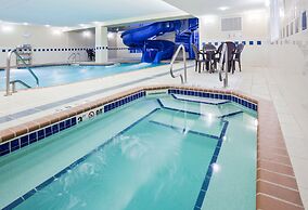 Holiday Inn Express Hotel & Suites Dickinson by IHG