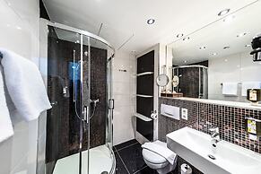 Mauritius Hotel & Therme