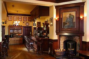 Dingle Benners Hotel