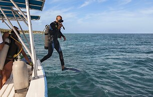 Rose Hall Villas By Half Moon