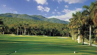 Rose Hall Villas By Half Moon