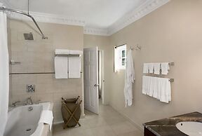 Rose Hall Villas By Half Moon