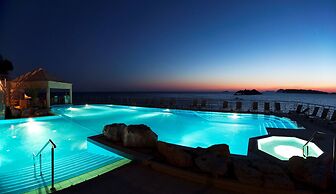 Dubrovnik Palace