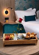 Golden Tulip El Mechtel