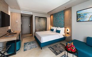 Golden Tulip El Mechtel