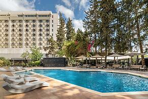 Golden Tulip El Mechtel