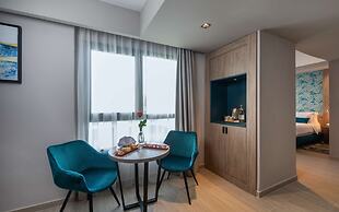 Golden Tulip El Mechtel