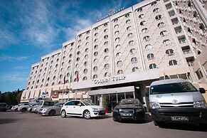 Golden Tulip El Mechtel