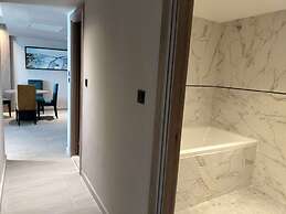 Golden Tulip El Mechtel