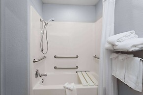 Microtel Inn & Suites by Wyndham Zephyrhills