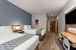 Microtel Inn & Suites by Wyndham Zephyrhills