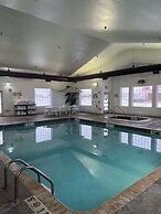 GrandStay Hotel & Suites Becker Big Lake