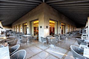 Puerto Antilla Grand Hotel